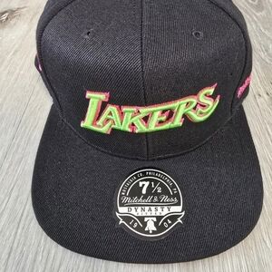 Mitchell & Ness Lakers Red and Black Fitted Cap